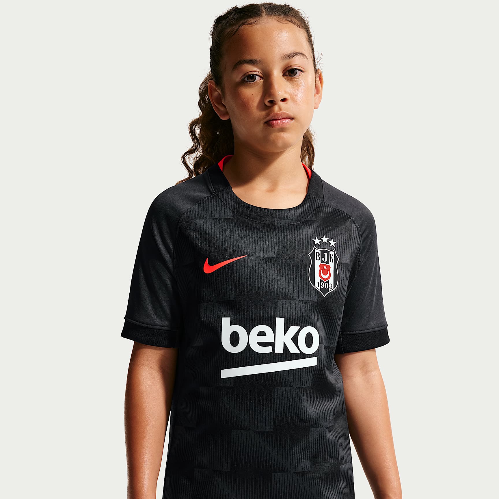 Beşiktaş J.K. 2026/27 Third Older Kids' Nike Dri-FIT Football